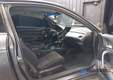 2010 Honda Accord 2.4 Lx-S из США, поврежденный, VIN 1HGCS1B39AA018806